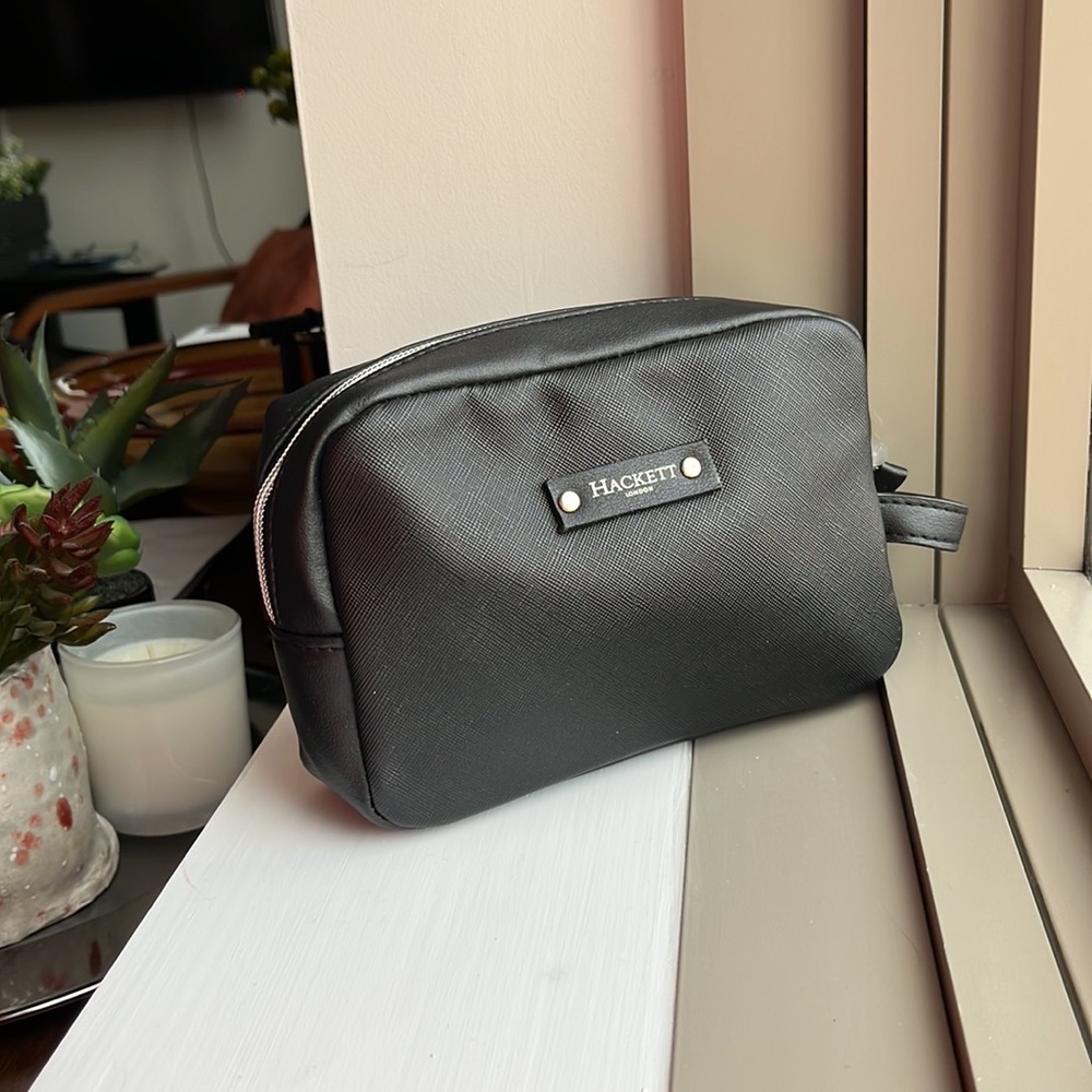 Hackett London black leather inflight travel bag : unlocked never used